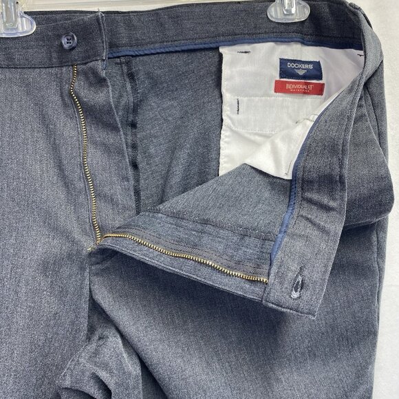 Dockers Individual Fit Waistband Flat Front Classic Fit Pants Men Sz 40x30 Gray - Picture 8 of 16